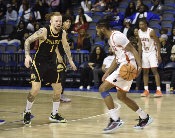 Greek Night graces the MPC court